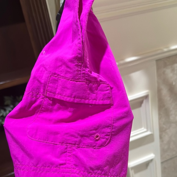 Colombia Women's Pink Shorts 6” Sz M - Picture 4 of 9